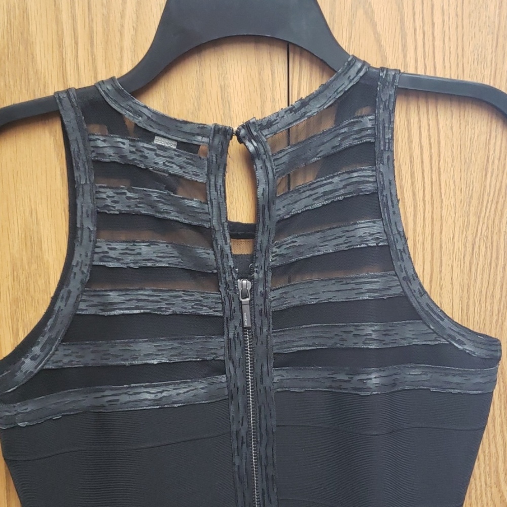 Dress - Picture 5 of 5